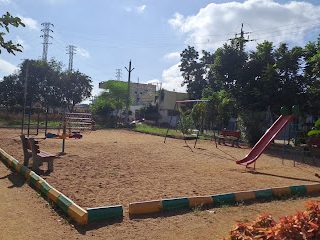 JP4